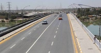 واع/ توتر في جسر الجمهورية.. كر وفر بين المتظاهرين وقوات الأمن وسط بغداد واع/ توتر في جسر الجمهورية.. كر وفر بين المتظاهرين وقوات الأمن وسط بغداد