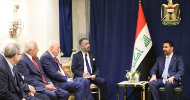 واع /رئيس الوزراء يعقد اجتماعاً مع رئيس وأعضاء لجنة الشؤون الخارجية في مجلس النواب الأمريكي