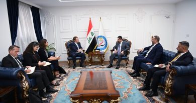 واع /وزير العدل يبحث مع السفير الفرنسي تعزيز التعاون العدلي والقانوني واع /وزير العدل يبحث مع السفير الفرنسي تعزيز التعاون العدلي والقانوني