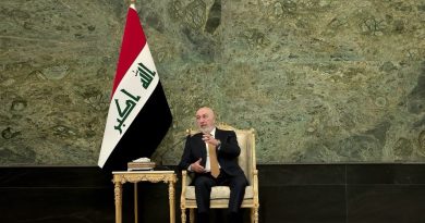 واع / رئيس الجمهورية يؤكد أهمية ترسيخ وحدة الصف الوطني وتعزيز التكاتف بين جميع مكونات الشعب العراقي واع / رئيس الجمهورية يؤكد أهمية ترسيخ وحدة الصف الوطني وتعزيز التكاتف بين جميع مكونات الشعب العراقي