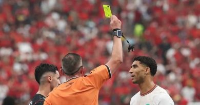 واع / الإنذارات تهدّد 20 لاعباً بالغياب عن نصف نهائي كأس العالم
