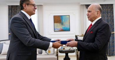 واع / وزير الخارجية يؤكد خلال استقباله السفير المصري متانة العلاقات بين بغداد والقاهرة
