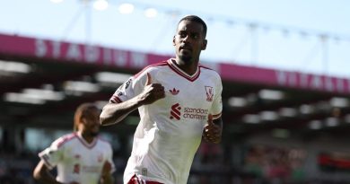 واع / ليفربول يتغلب على بورنموث بهدف نظيف في الدوري الإنجليزي