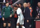 واع/ مبابي يغادر معسكر منتخب فرنسا بسبب إصابة في الركبة