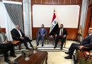 واع / رئيس الوزراء يصل إلى مجلس النواب ويجتمع مع الحلبوسي