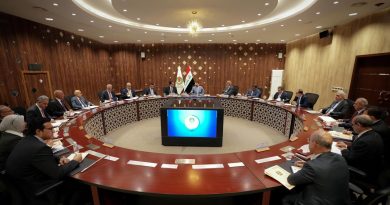 واع / رئيس الوزراء: الحكومة ستتخذ جملة من الإجراءات والخطوات المهمة لزيادة الإيرادات النفطية