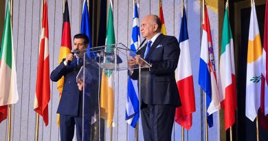 واع /وزير الخارجية: اتصالات مع دول الخليج الست وإيران لعقد اجتماع مشترك مع العراق لتعزيز الأمن الإقليمي