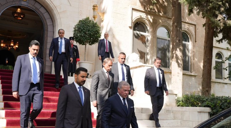 واع / رئيس الوزراء يعود إلى العاصمة بغداد بعد اختتام زيارته الرسمية إلى الأردن