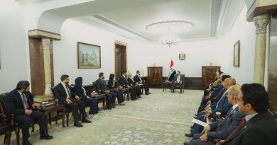 واع / رئيس الوزراء: الحكومة ماضية بتنفيذ سياساتها الإصلاحية ومستمرة في مكافحة الفساد