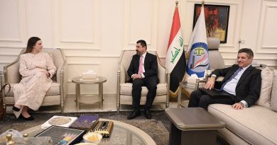 واع / وزير العدل يبحث مع وفد أمريكي ملف السجناء الأجانب المنقولين من سوريا إلى العراق