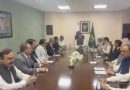 واع / باكستان.. الحكومة وحزب عمران خان يبدآن محادثات لاحتواء مسيرة إسلام آباد