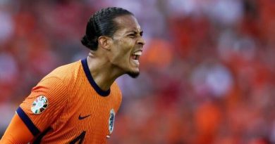 واع / فان دايك يدخل نادي المئة مع منتخب هولندا