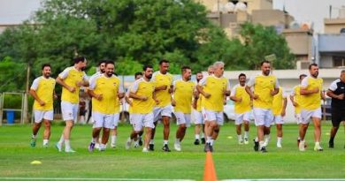 واع/ منتخب الرواد يغادر إلى قطر للمشاركة ببطولة كأس الخليج لقدامى اللاعبين